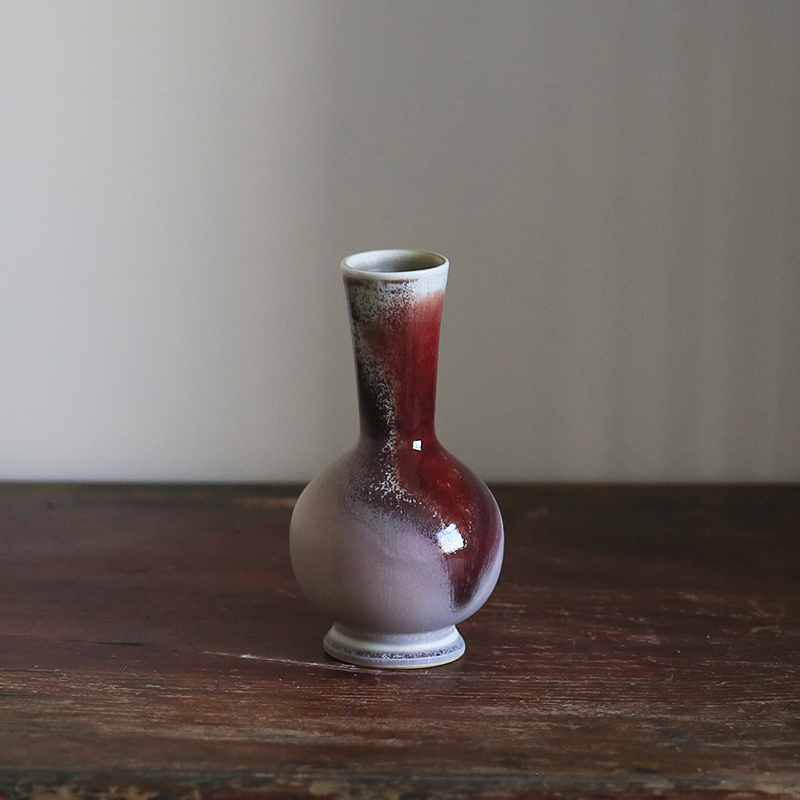 Lò biến màu đỏ tím bình hoa nhỏ cổ điển phong cách Nhật Bản Hướng dẫn sử dụng bàn gốm jingdezhen chèn hoa đạo cụ