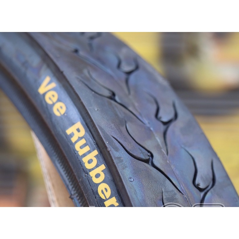 Vỏ Vuông Chạy Sân VEE RUBBER 60/80 -17 gai Lữa (CHÍNH HÃNG) Thailans