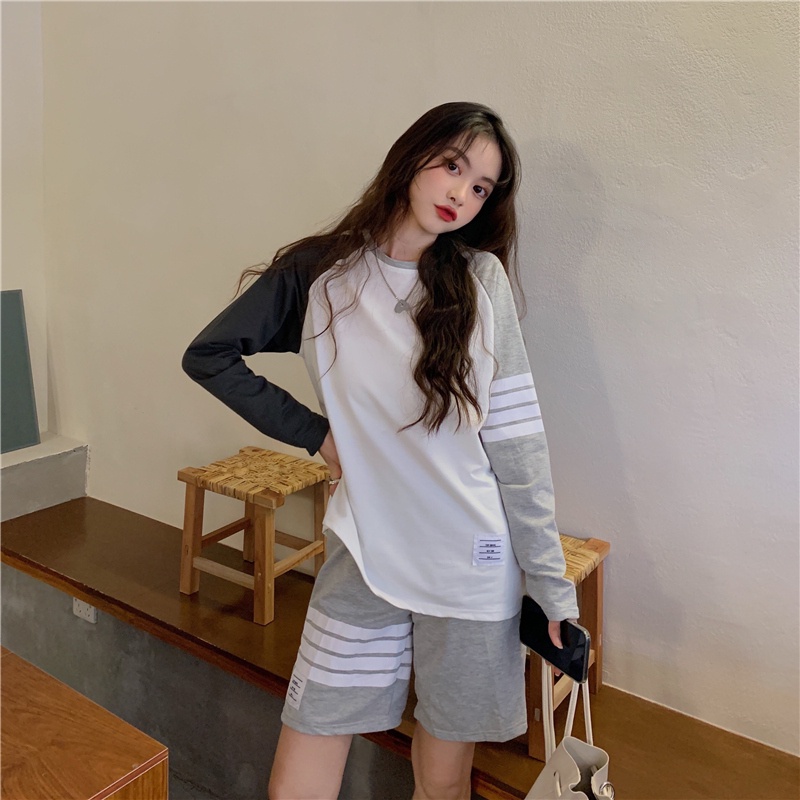 【ZHELIHANGFEI】Set Áo Thun Tay Dài Kẻ Sọc Phối Quần Short Ống Rộng Thời Trang Cá Tính