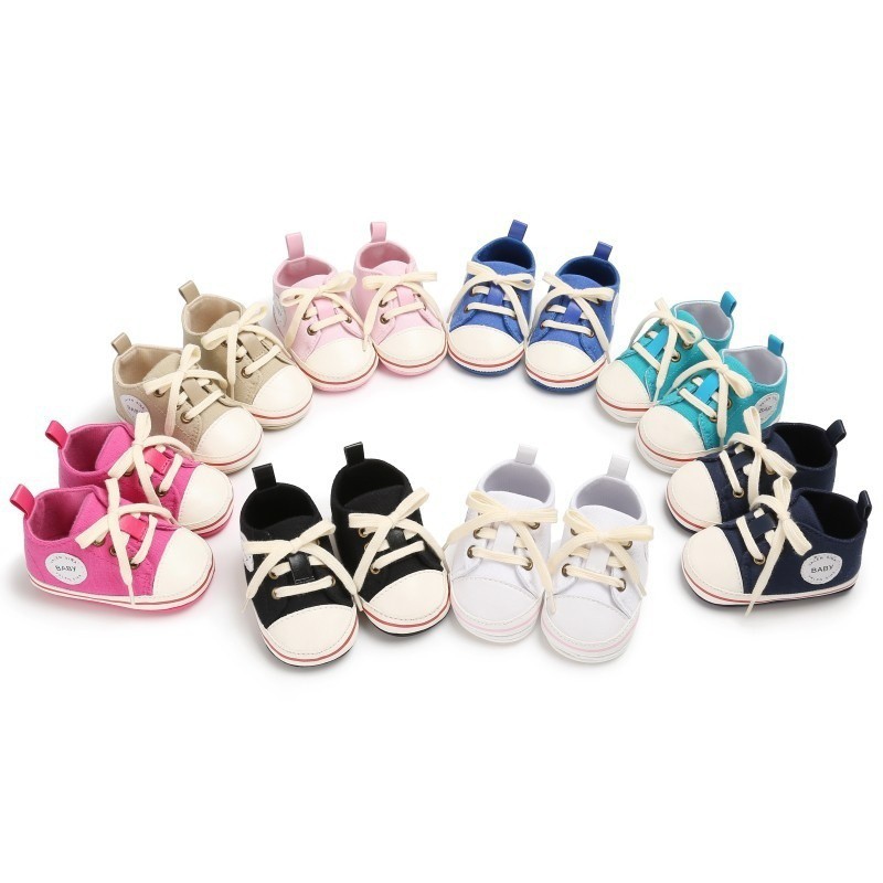 Giày Sneaker Tập Đi Chất Canvas Cho Bé