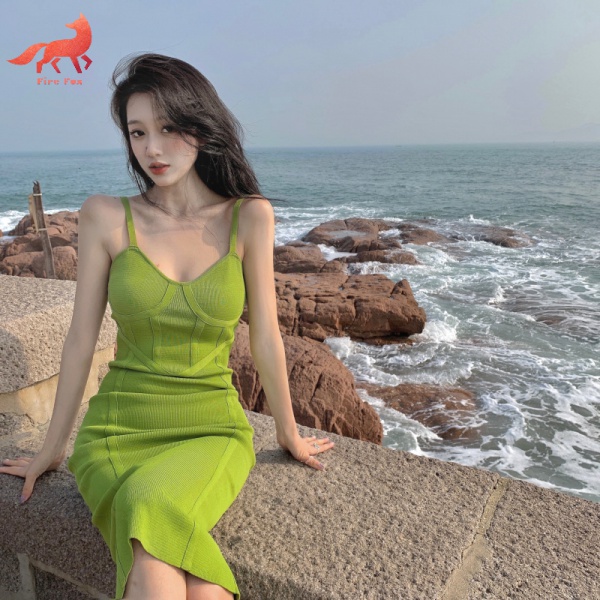 Đầm Hai Dây Dệt Kim Màu Xanh Lá Thời Trang Mùa Hè Quyến Rũ Cho Nữ