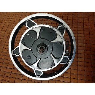 thanh lý động cơ tháo xe điện vành 16 inch dùng cho xe Honda - yamaha