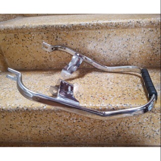 Tay dắt sau xe Dream 2, kèm cao su (phụ tùng inox, tay xách ii