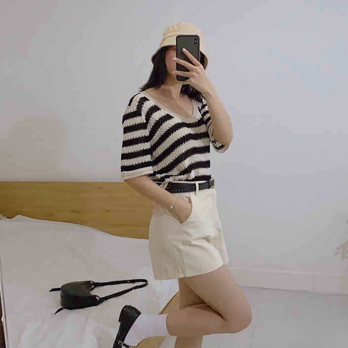 Áo mongtoghi len trắng đen caro