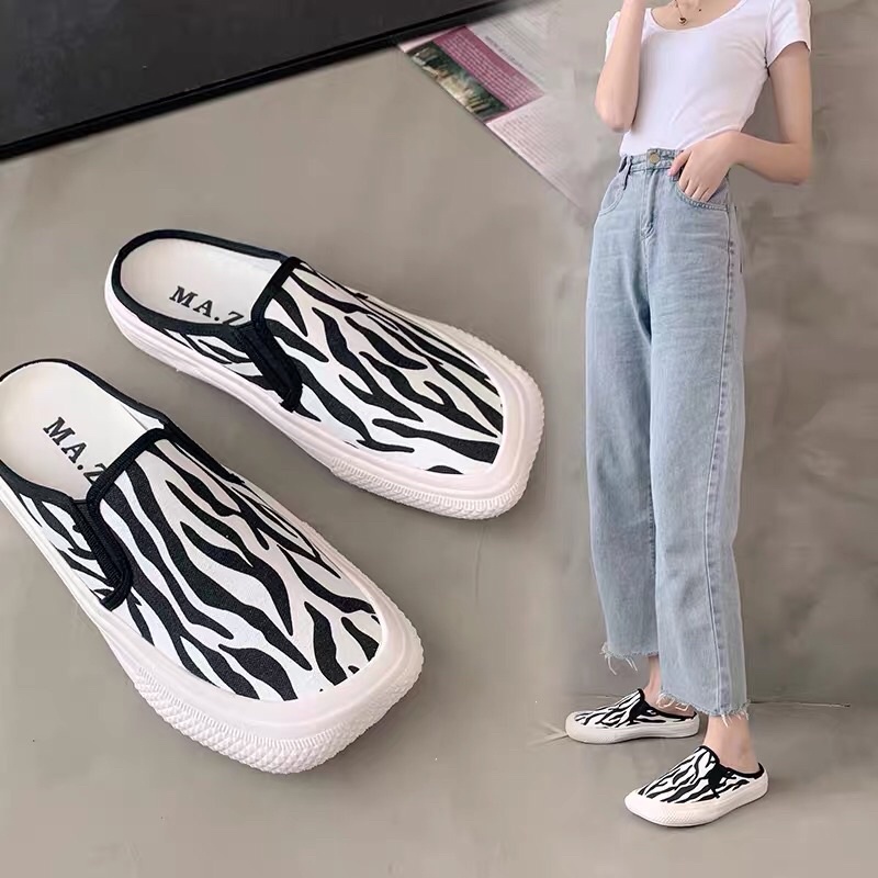 Giày sục vải mũi vuông Hàn Quốc siêu hot Chất Xịn