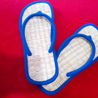 Dép chiếu cói thời trang