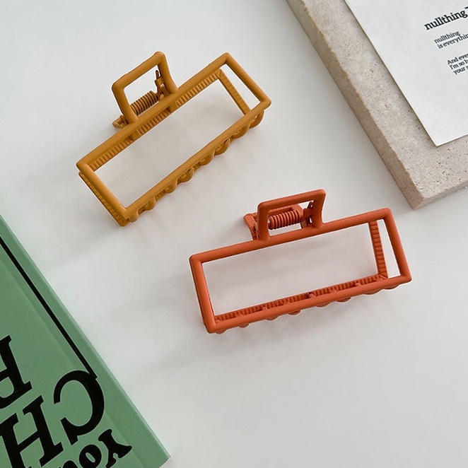 Kẹp Tóc Kim Loại Hình Vuông Màu Đen Cỡ Nhỏ Thời Trang Mùa Hè Cho Nữ