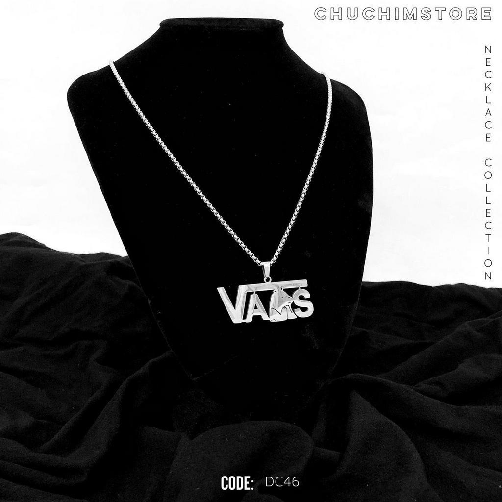 Dây chuyền mặt vans