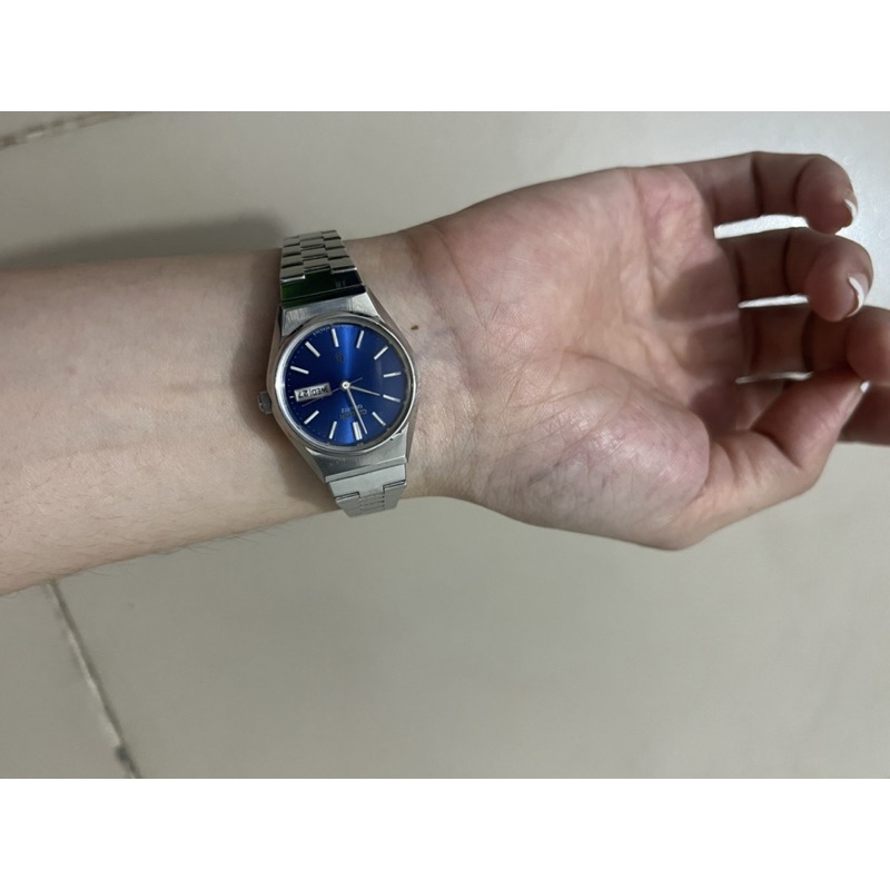 Đồng Hồ Nữ mặt xanh citizen có lịch
