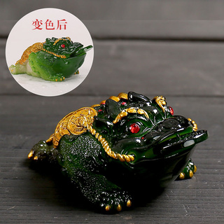 Đồ trang trí bàn trà hình con cóc màu sắc vàng độc đáo