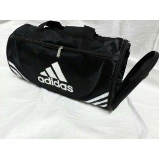 Túi thể thao adidas - có ngăn đựng giày