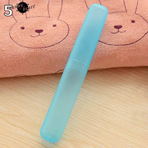 Hộp đựng bàn chải đánh răng khi đi du lịch