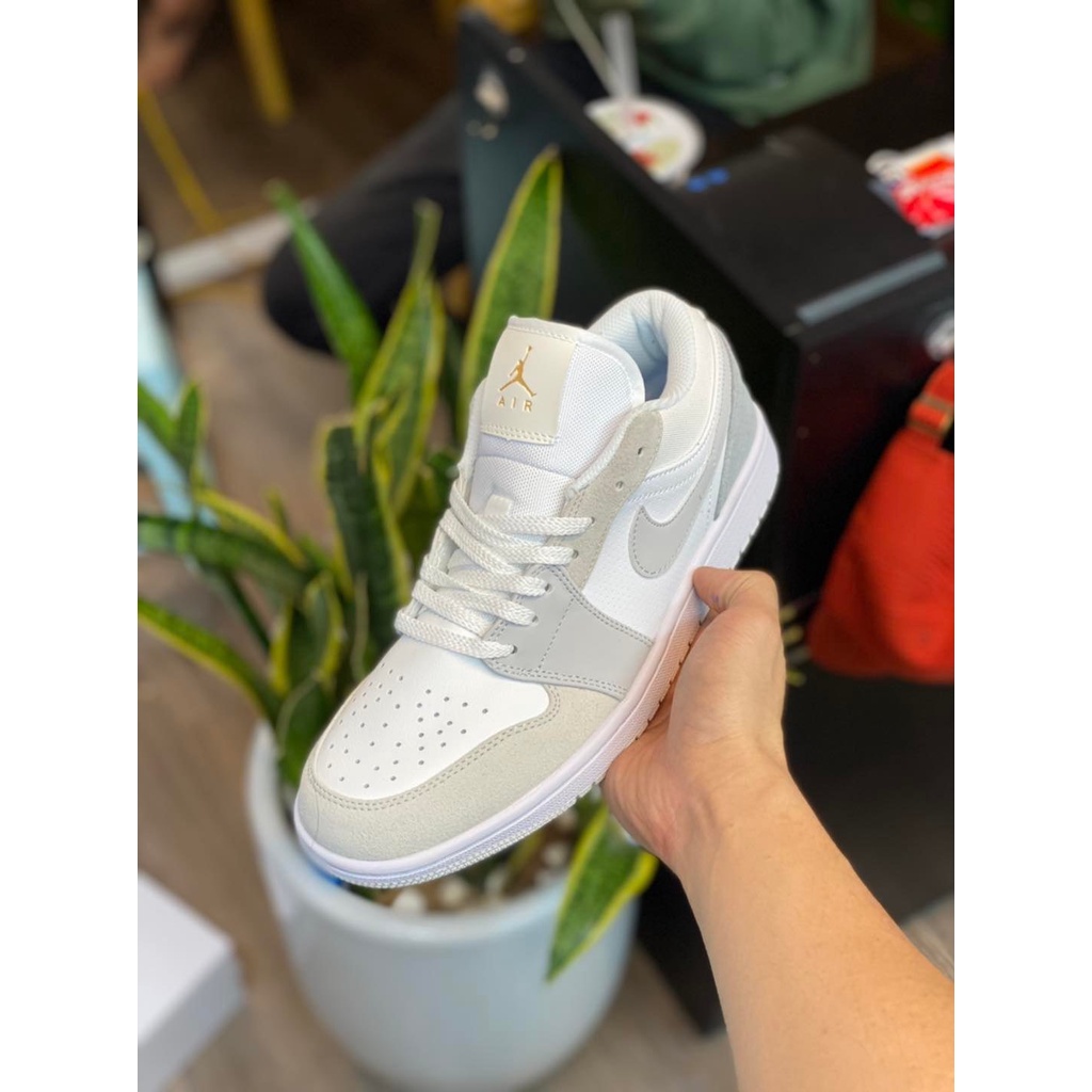 Giày 𝐉𝐨𝐫𝐝𝐚𝐧 paris màu xám gót xanh nam nữ, Giày 𝐉𝐨𝐫𝐝𝐚𝐧 1 cổ thấp xám xanh, Sneaker JD1 bản đẹp full box bill | BigBuy360 - bigbuy360.vn