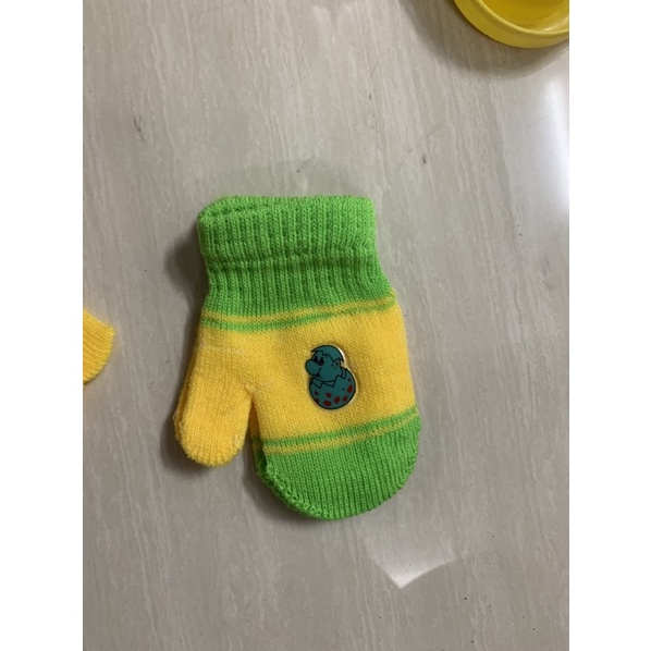 (1đôi) bao tay len, găng tay len cho các bé từ 6tháng tới 2 tuổi.