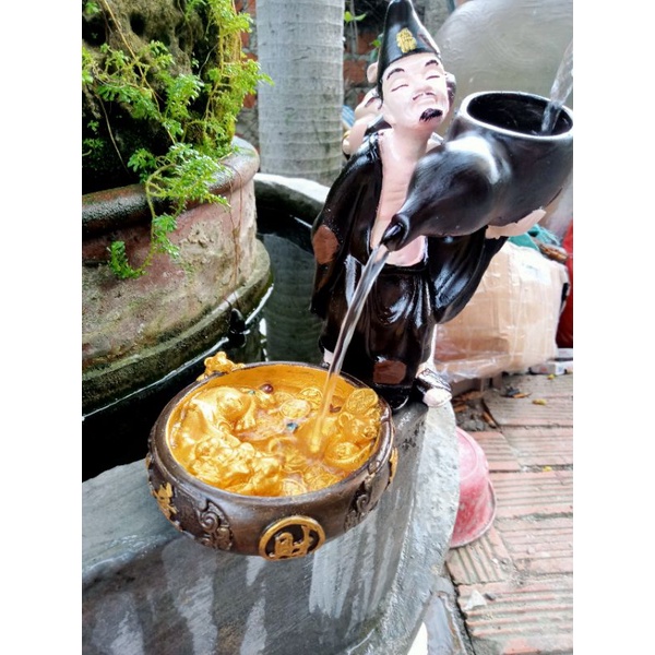 Tượng Trư Bát Giới . tượng tế công hoà thượng. tế công. tượng cho heo uống nước