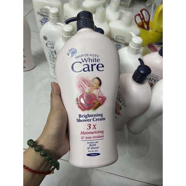 1 chai sữa tắm dê care 2x 1200ml