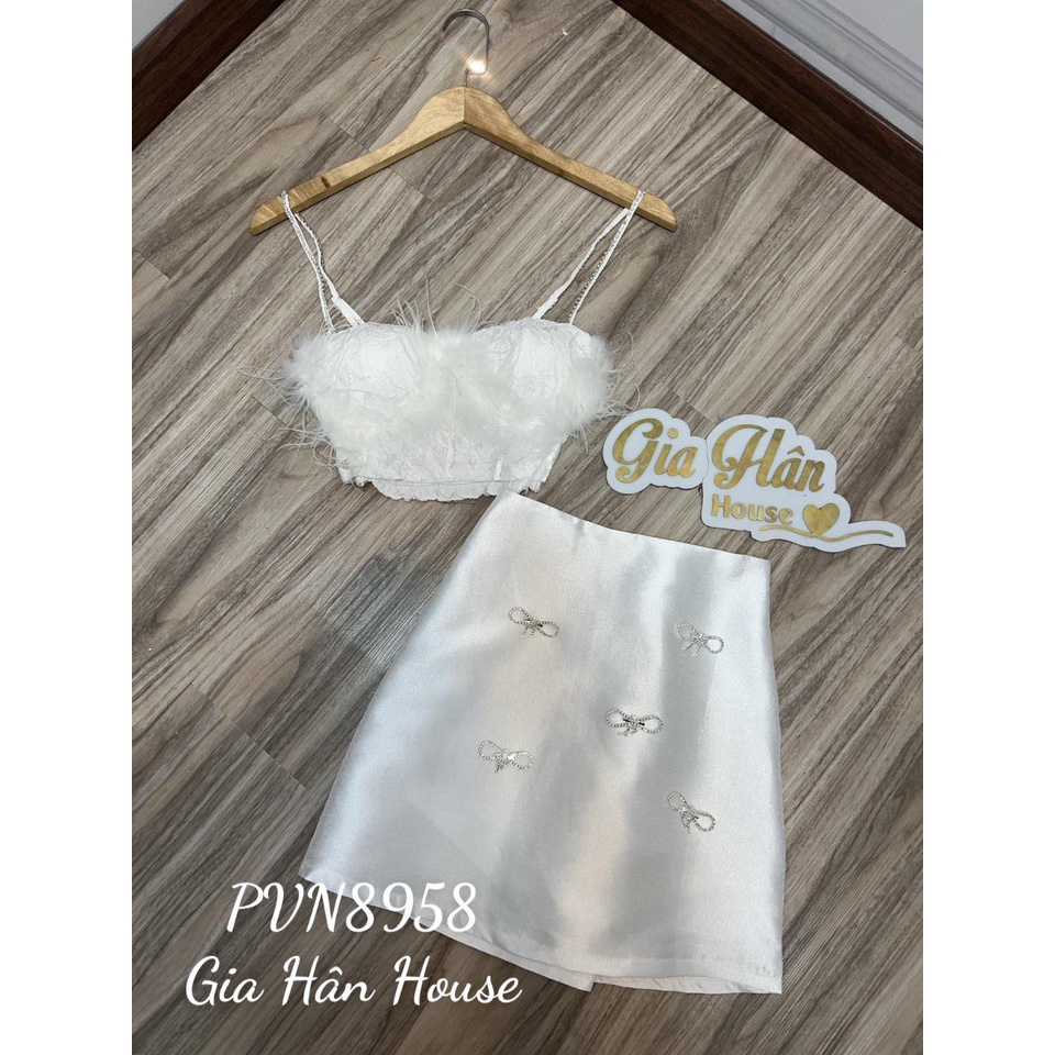 Bộ up ren lông + nơ