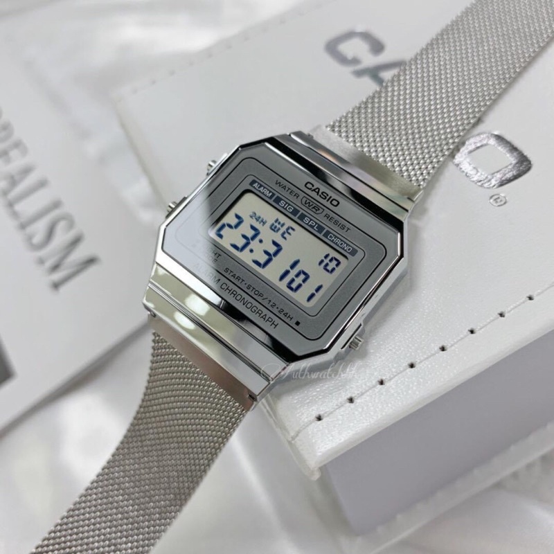 Đồng Hồ Unisex Casio A700WM-7A Điện Tử Cổ Điển - Dây Kim Loại Dạng Lưới - Mặt Vuông