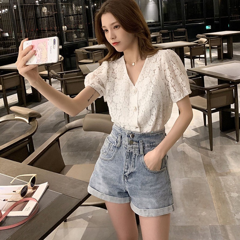 Áo sơ mi IELGY phối ren phong cách Phương Tây cho nữ