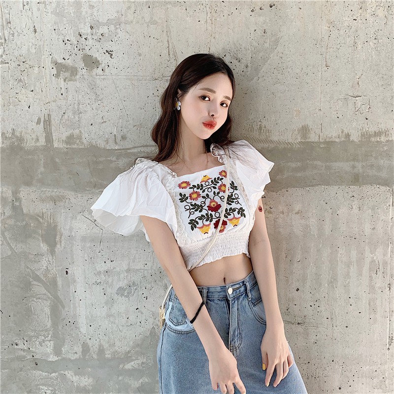 Áo crop top ngắn tay phong cách thời trang dành cho nữ