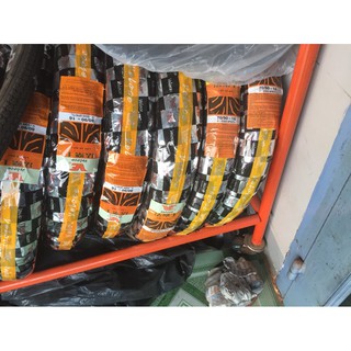 Lốp xe 80/90-16 không ruột không quấn bao bì