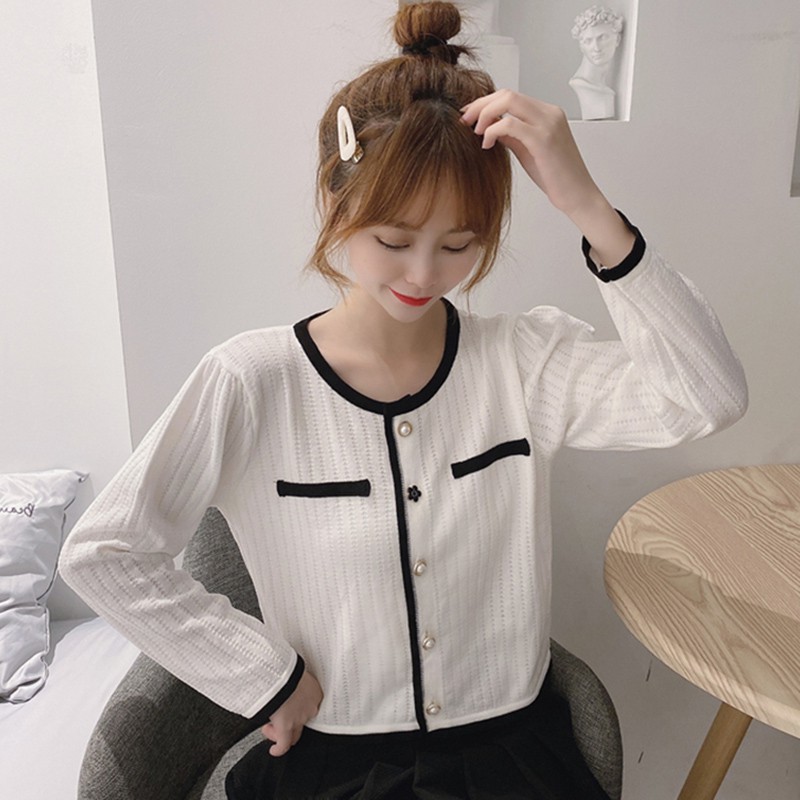 Áo Cardigan Dệt Kim Tay Dài Cổ Tròn Phối Nút Thiết Kế Đơn Giản