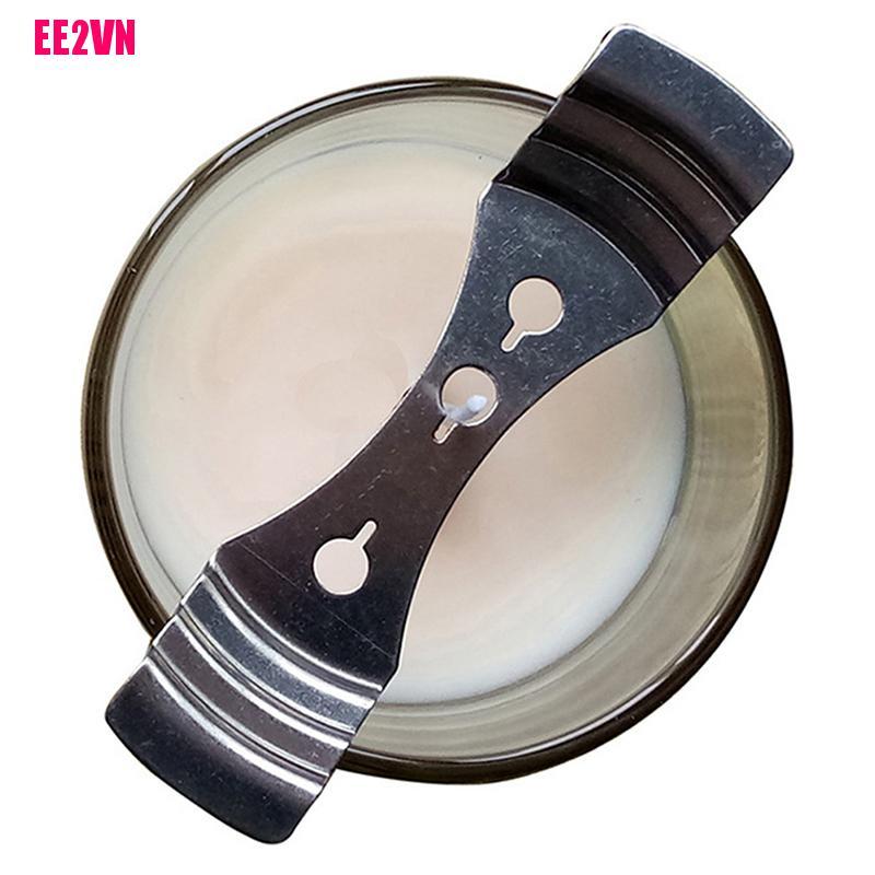 Dụng Cụ Giữ Bấc Nến Ee2Vn