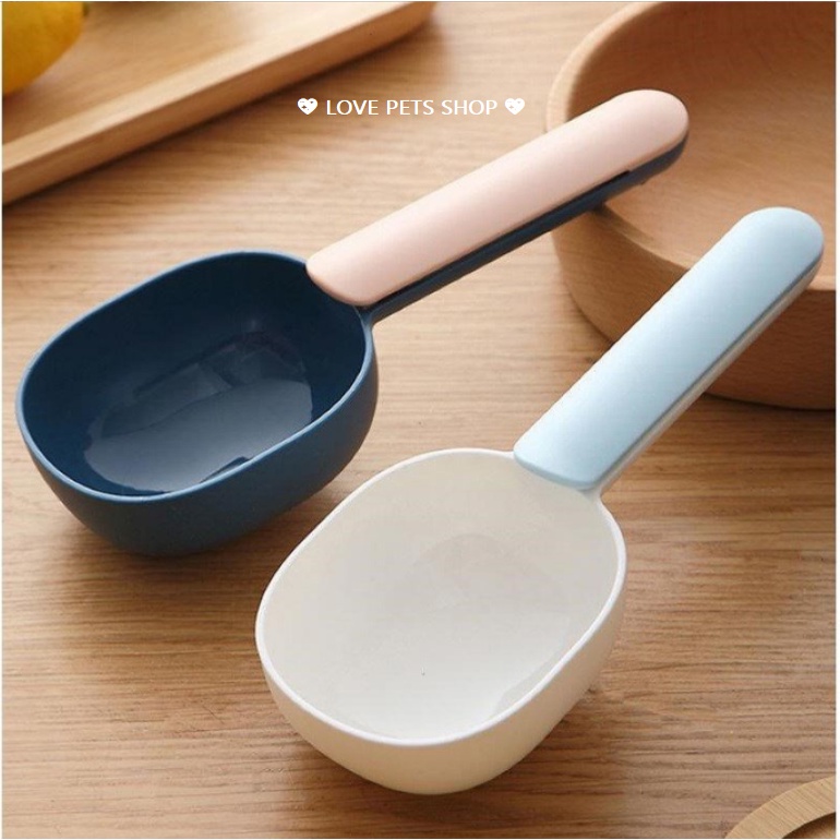MUỖNG XÚC HẠT CHO CHÓ MÈO - LOVE PETS SHOP