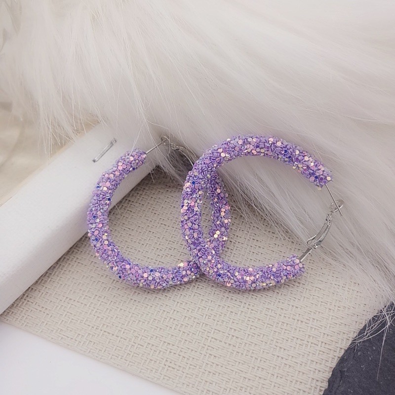 bông tai khoen tròn đính kim tuyến sang chảnh