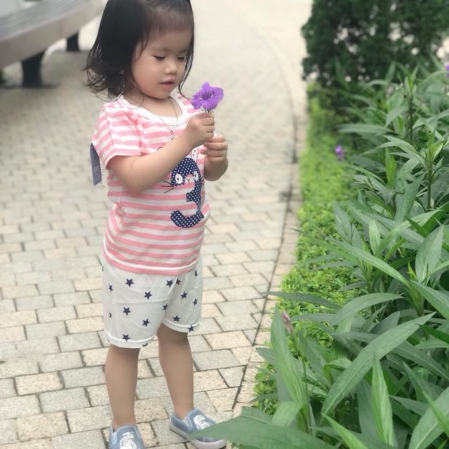 Set mặc nhà bé gái