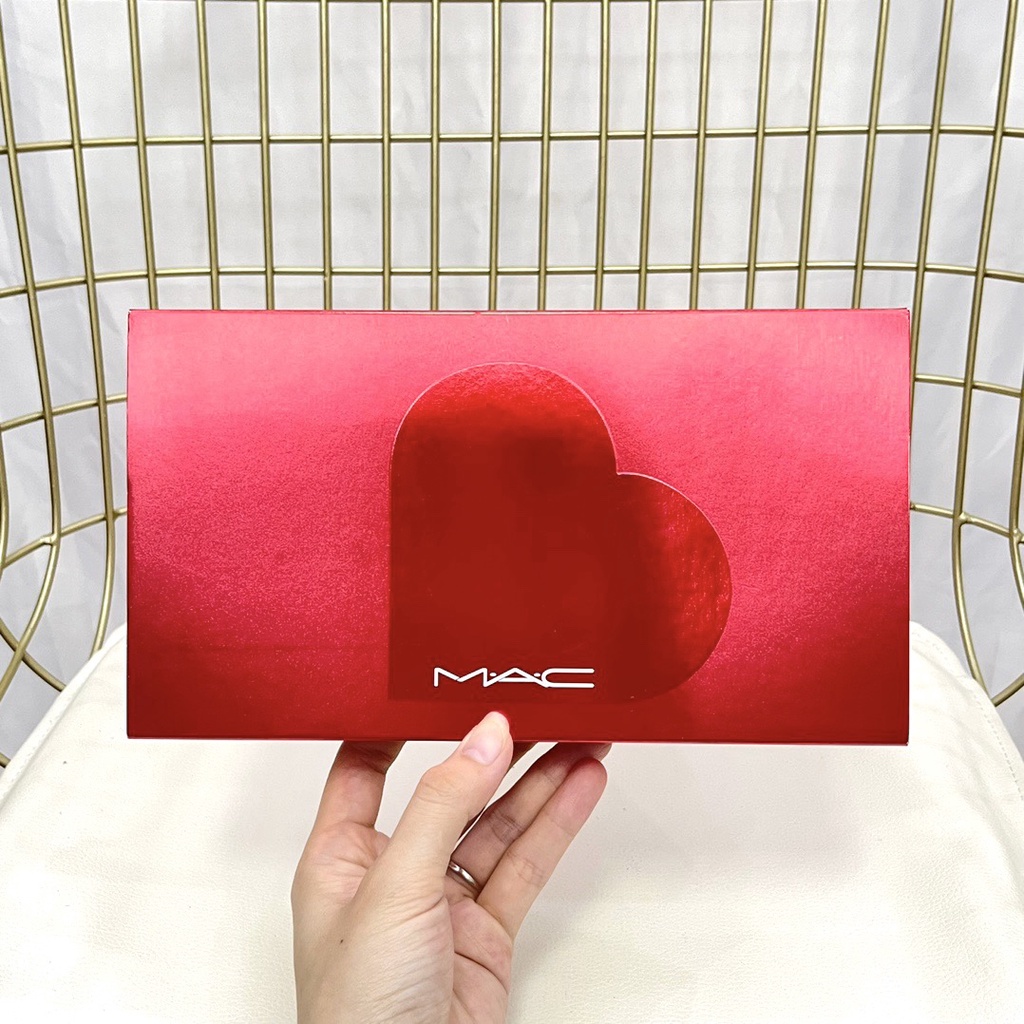 Bộ 6 son môi MAC dạng thỏi mừng năm mới