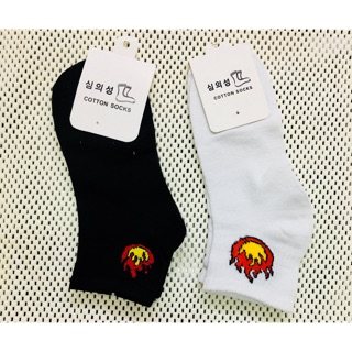 Tất lửa hàn quốc cao cổ 2 đôi ngẫu nhiên/ vớ đi chân hình lửa