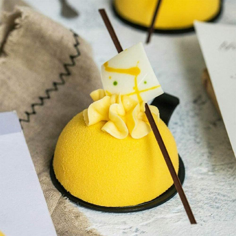 Khuôn Làm Bánh Hình Bán Nguyệt 6 Lỗ Bằng Silicon