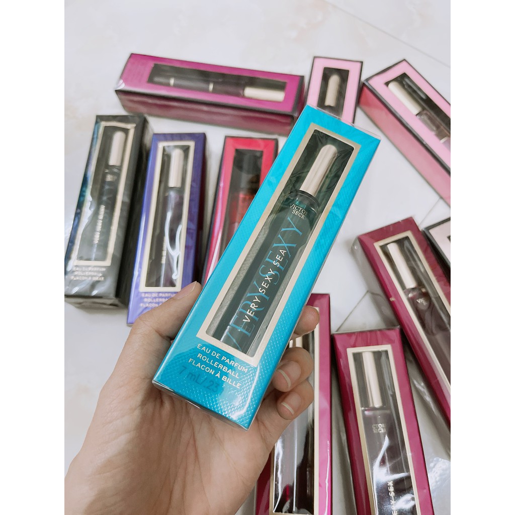 Nước hoa ống dạng lăn Victoria’s Secret 7ml.