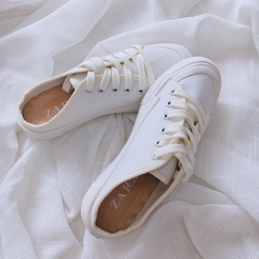 Giày đạp gót Zara