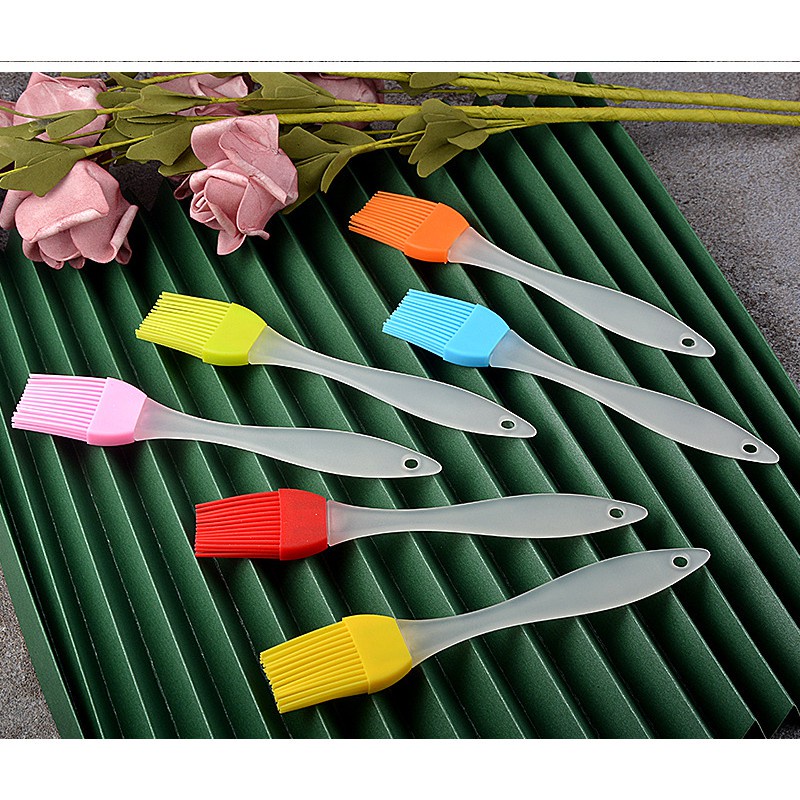 Chổi quét dầu ăn silicon chịu nhiệt dùng phết bơ mỡ cho khuôn làm bánh, nướng thịt, nồi chiên không dầu 88305