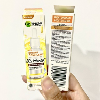 Tinh chất tăng cường sáng da mờ thâm Garnier