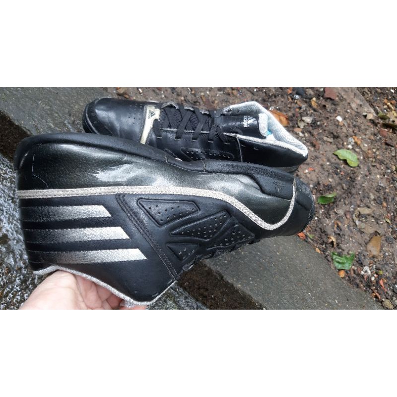 sale sốc siêu phẩm Giày adidas chính hãng(đã qua sử dụng) ྇ ! ₃