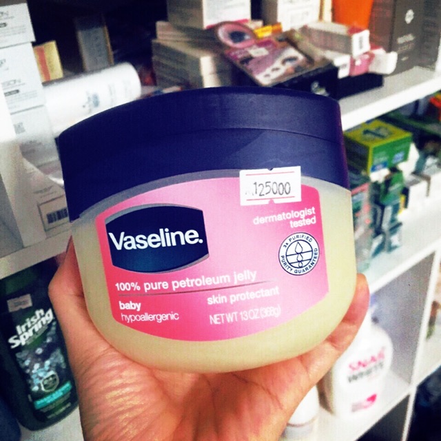 Sáp dưỡng ẩm Vaseline Mỹ