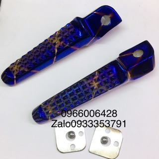Gác chân xếp sau kiểu raider