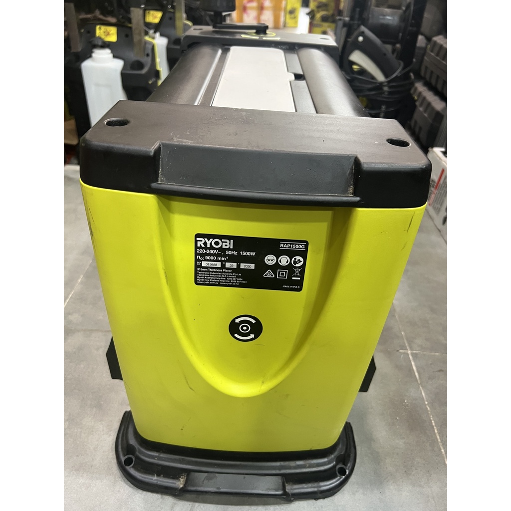 Máy bào cuốn 1500w ryobi rap1500g-