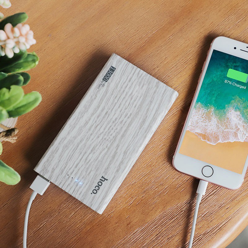 Pin sạc dự phòng Hoco B36 Wooden 13000mAh - 2 cổng sạc output 2A