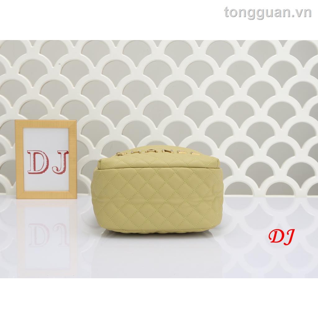 Ba Lô Da Du Lịch Đi Học Chống Nước Cho Nam Nữ  chanel Và Nam Giới Đi Chơi Thể Thao Đi Bộ Đường Dài Ngoài Trời