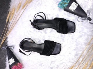 Sandal quai len