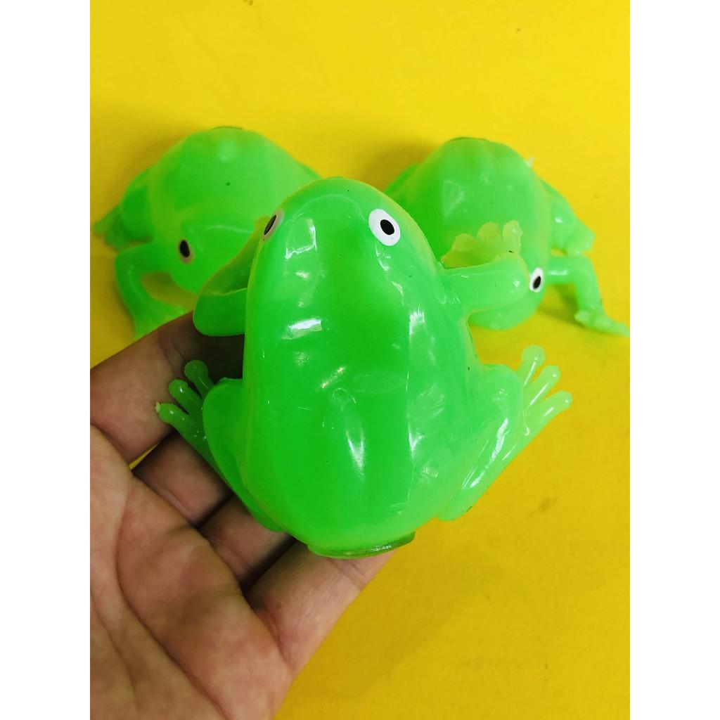 đồ chơi gudetama bóp trút giận con ếch xanh