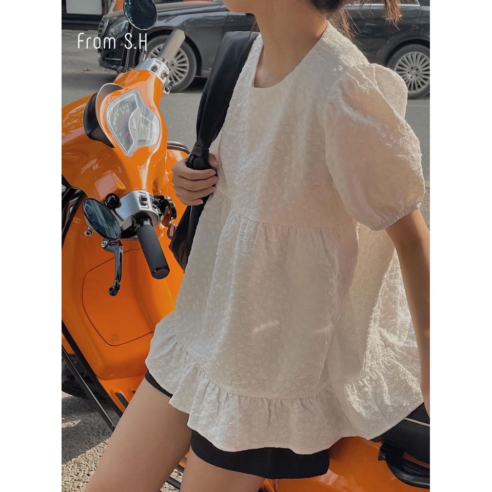 [Ảnh thật] Áo Babydoll Vải Gấm Hoa Nổi Form Điệu Xinh Xắn - Charming.Closet