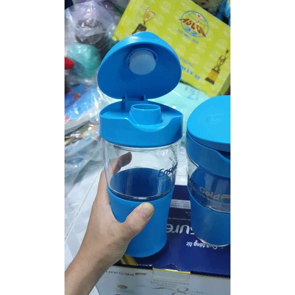 LY THỦY TINH LUMINARC CAO CẤP CÓ NẮP QUÀ TẶNG TỪ SỮA ENSURE