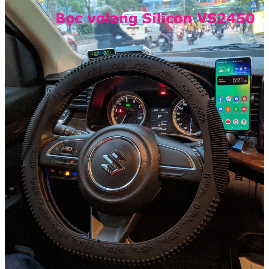 Bọc vô lăng ô tô được làm bằng silicone có gân massage VS2450
