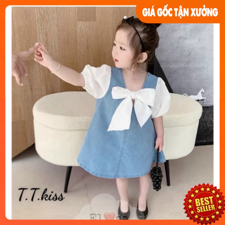 Váy bò phối nơ trắng siêu xinh cho bé