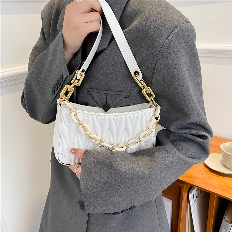 Túi xách nữ đeo chéo nữ nhún sóng biển dây xích Hàn Quốc Style Capucha T43